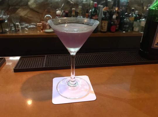 カクテル　ブルームーン